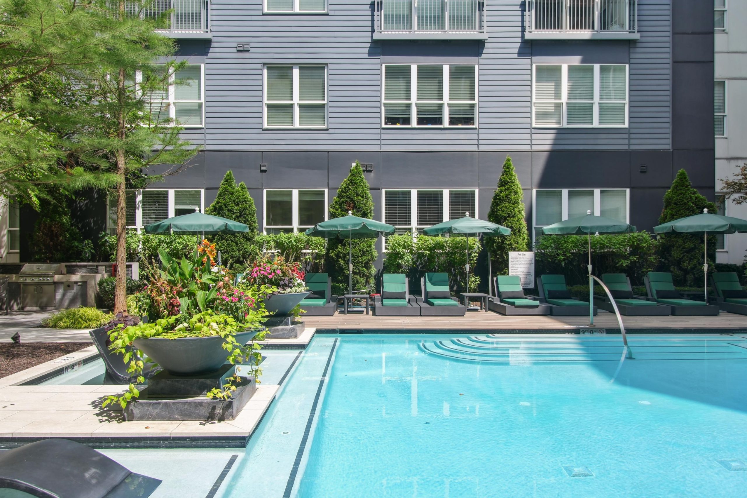 Community pool